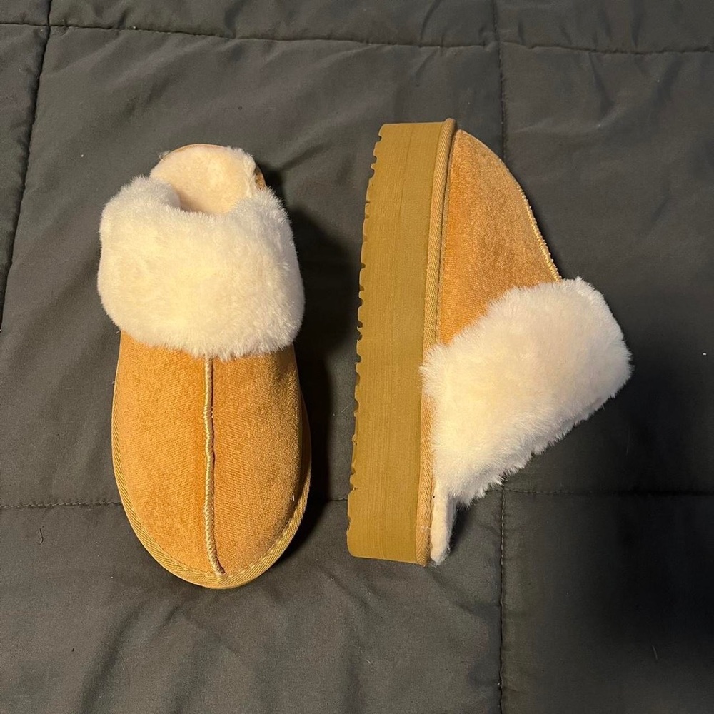 ugg like platform slippers